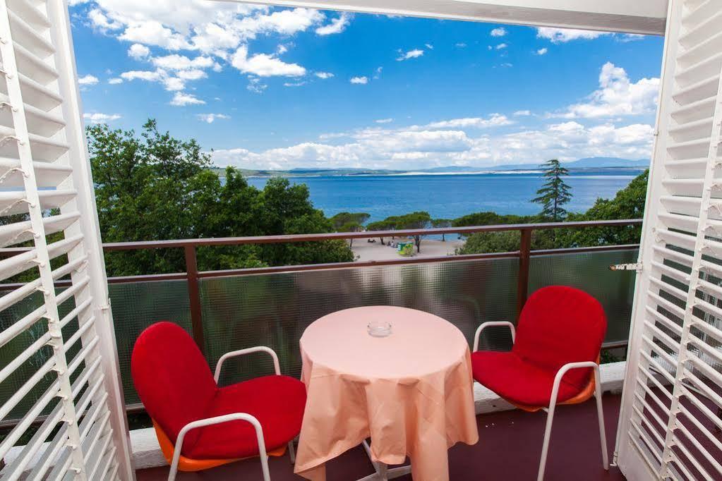 Hotel Zagreb Crikvenica Exterior foto